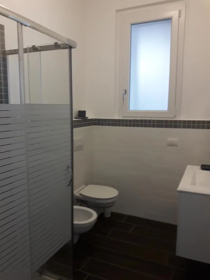 Quiet And Comfortable Apartment In Milano Porta Romana